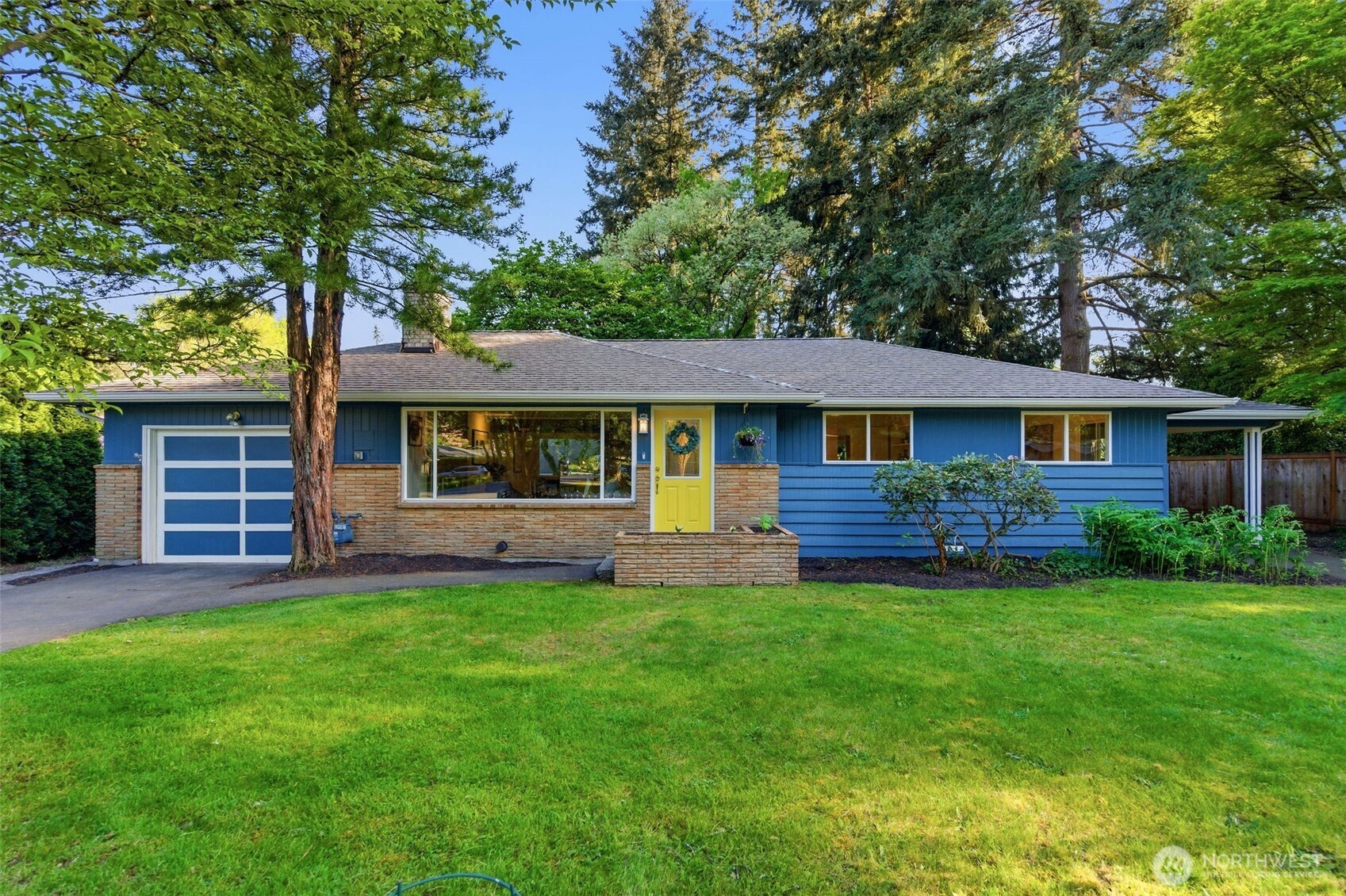 6123 NE 185th Street