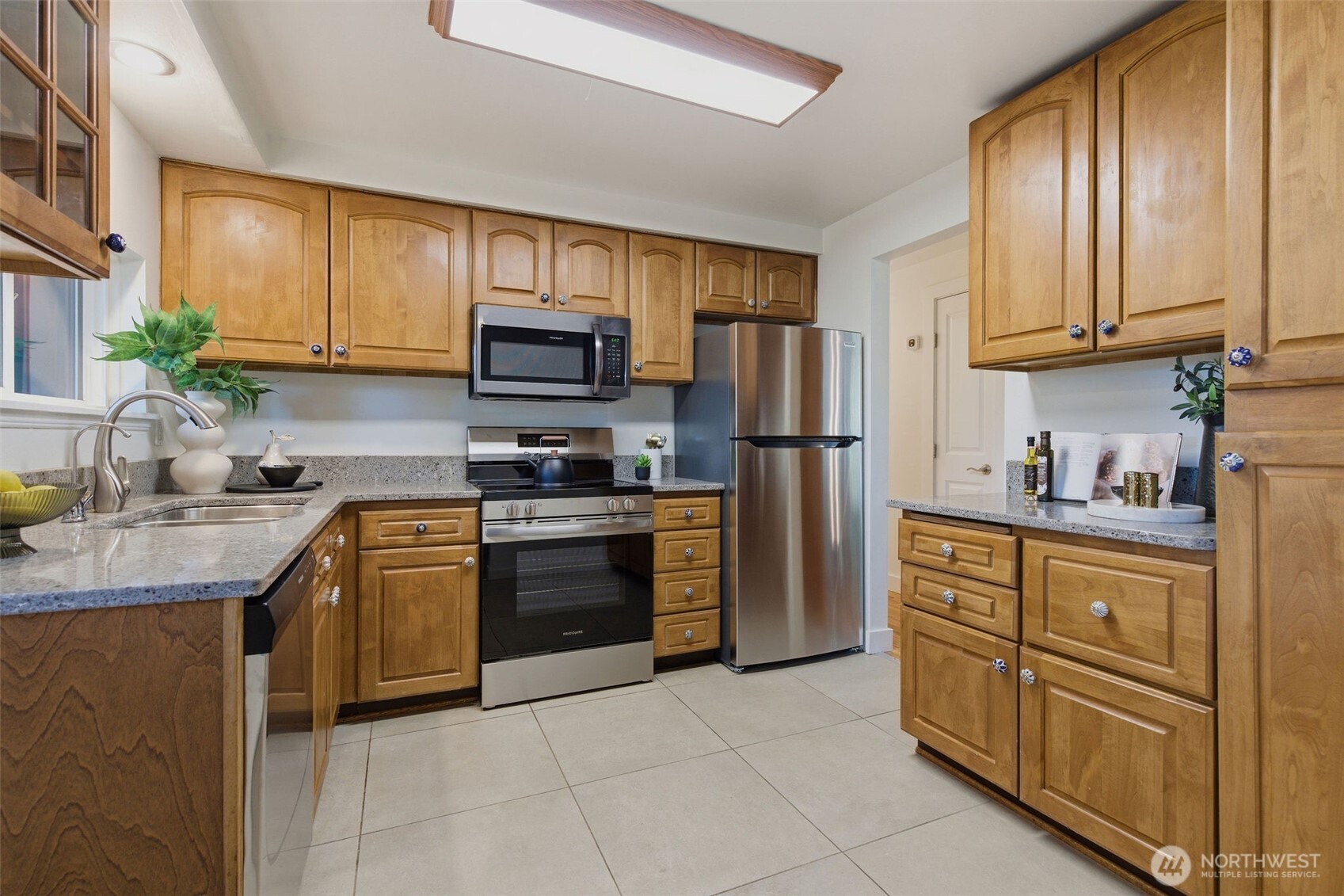 6123 NE 185th Street
