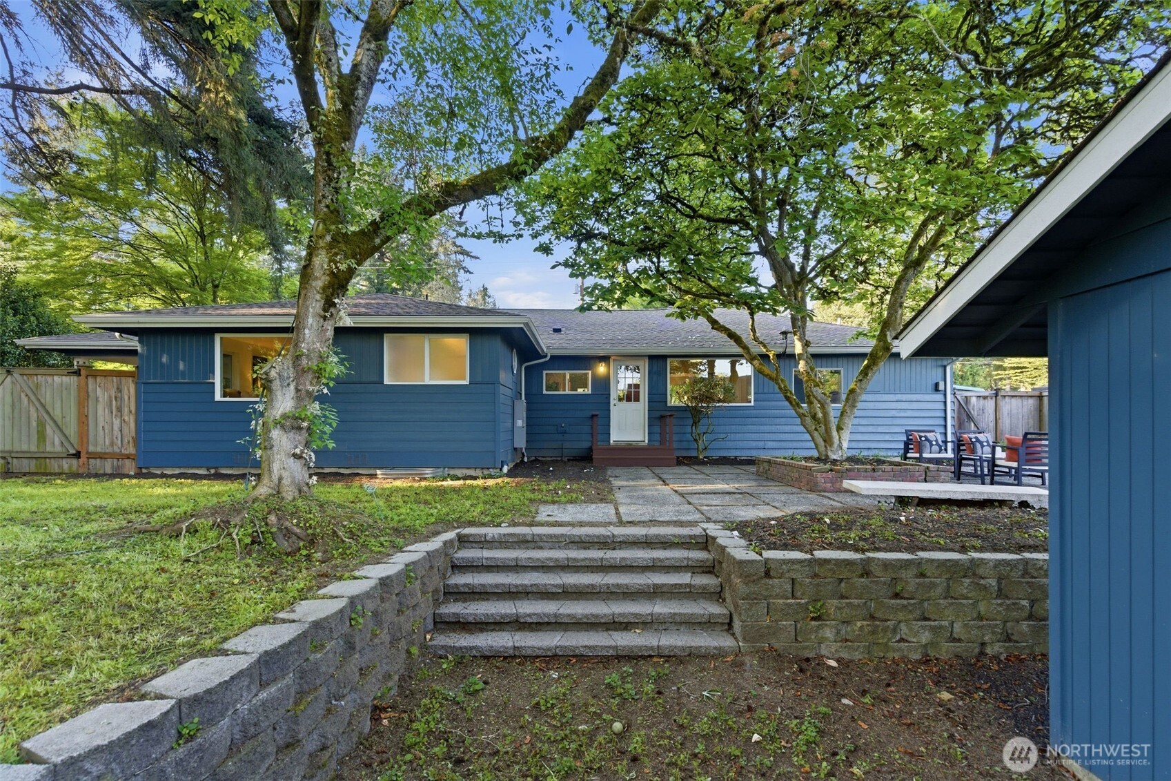 6123 NE 185th Street