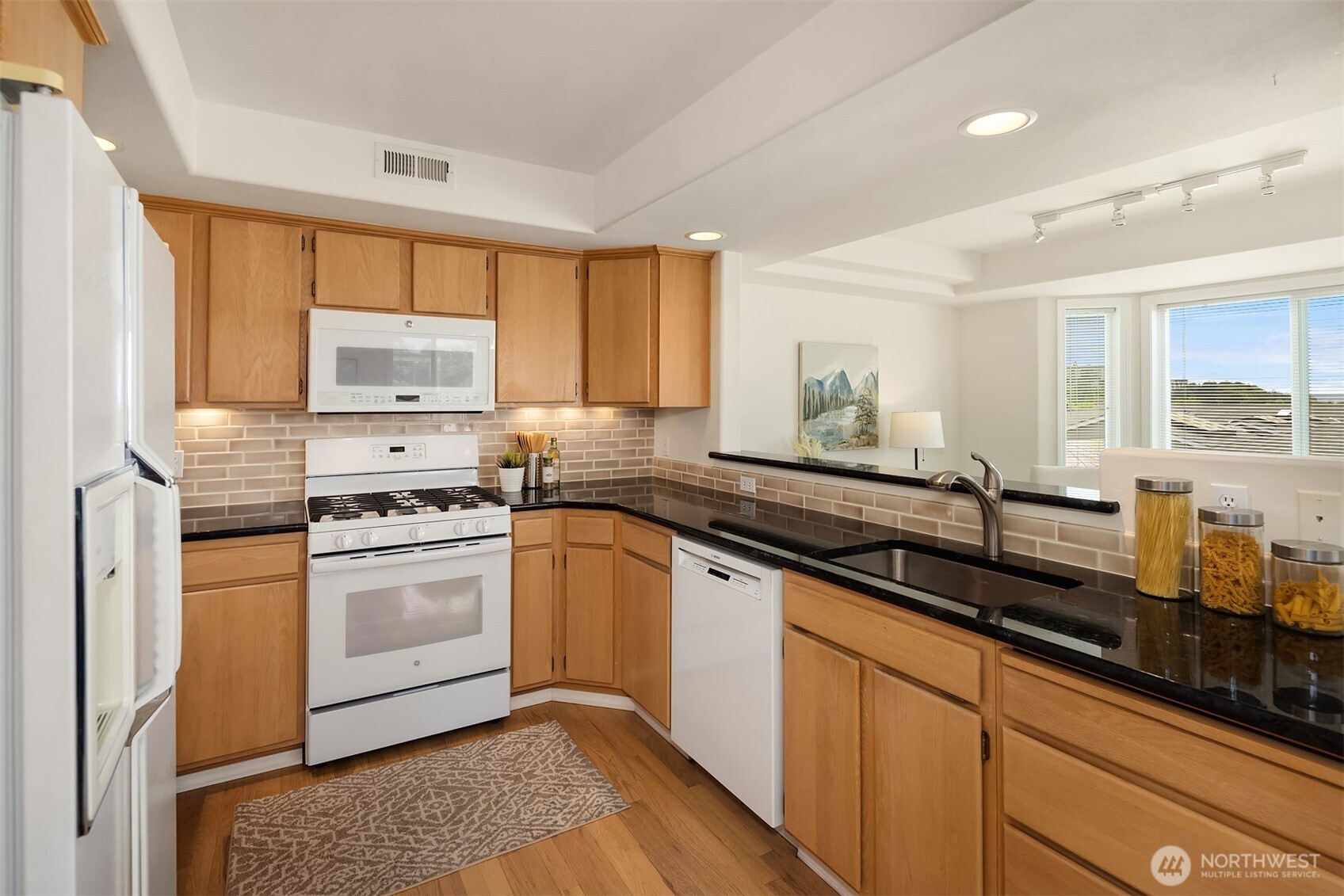 402 3rd Avenue S Unit: B201