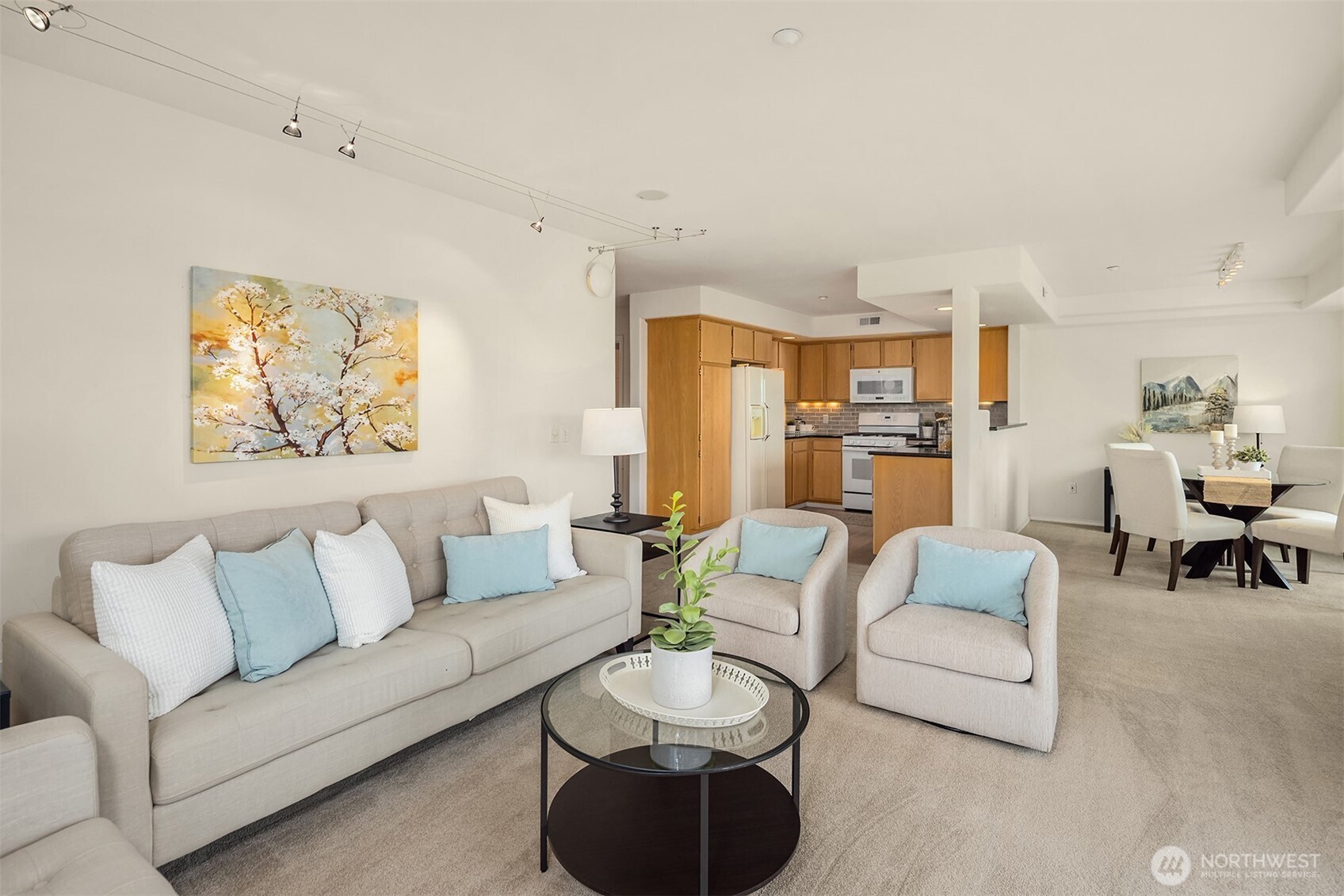 402 3rd Avenue S Unit: B201