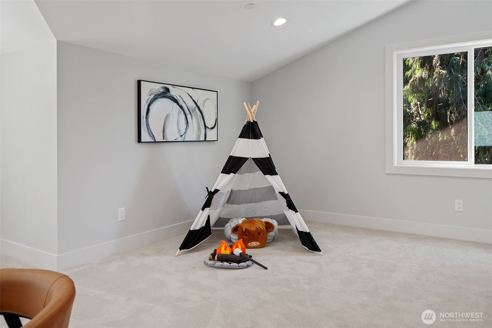 11027 SE 30th Place