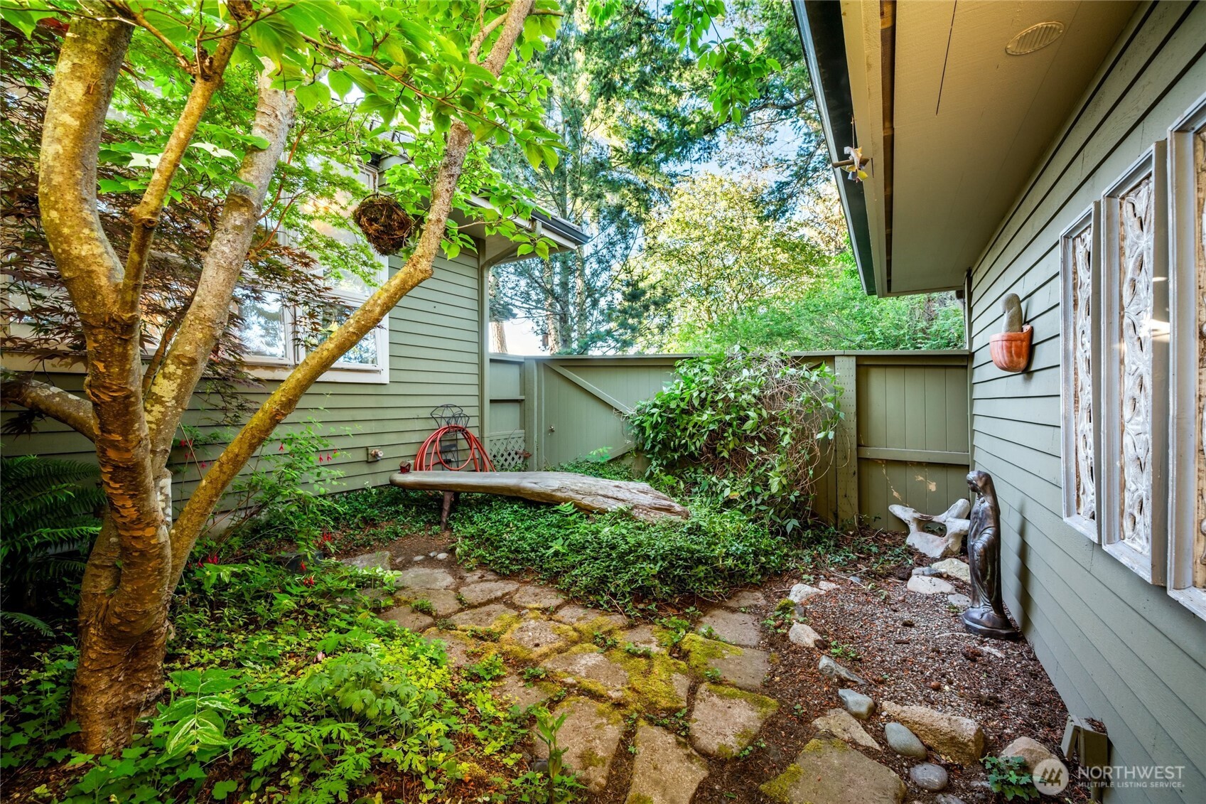 115 Donahue Lane