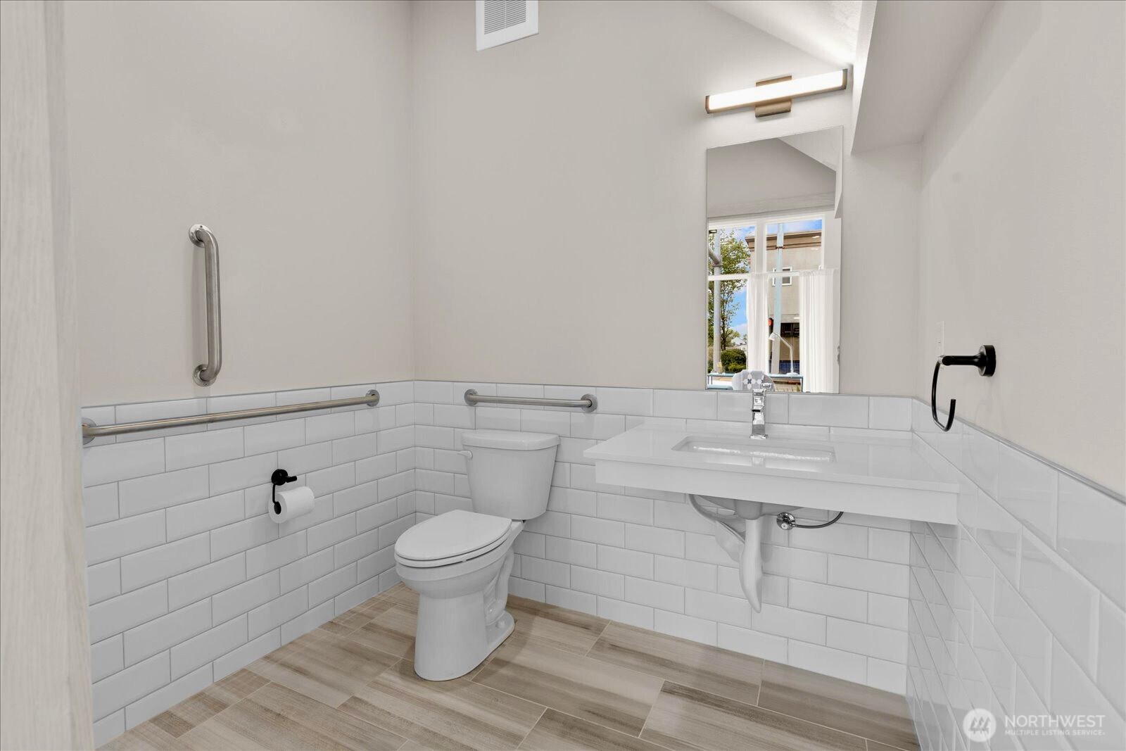 800 23rd Avenue S Unit: A