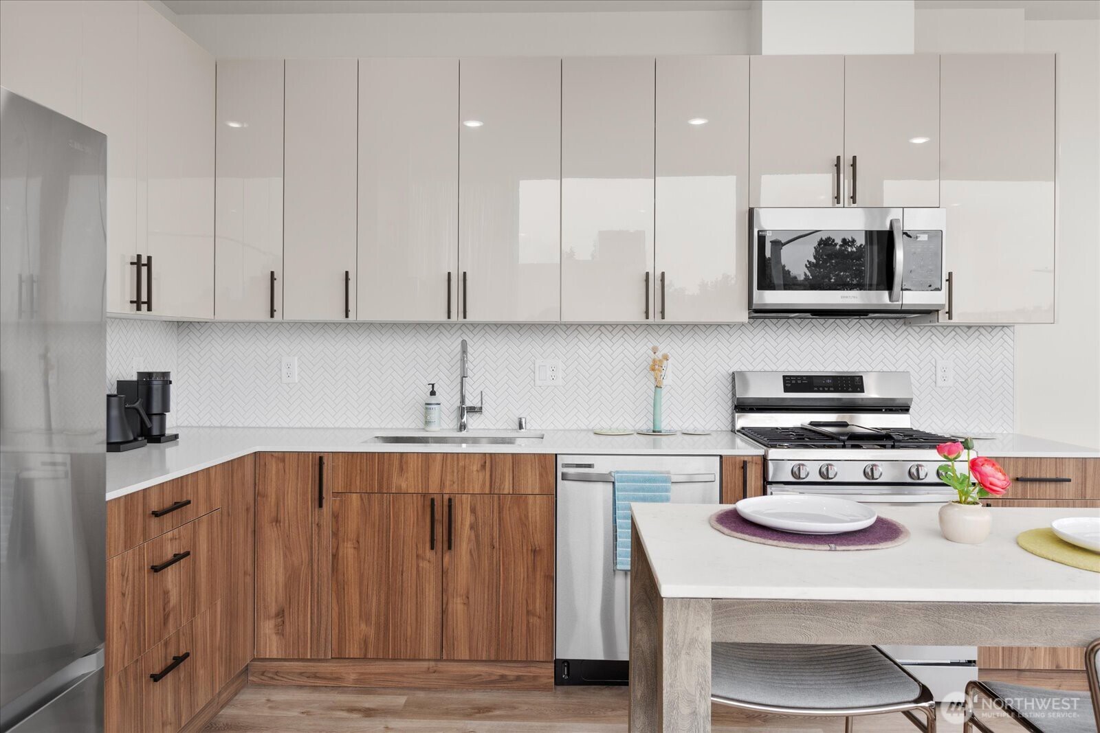 800 23rd Avenue S Unit: A