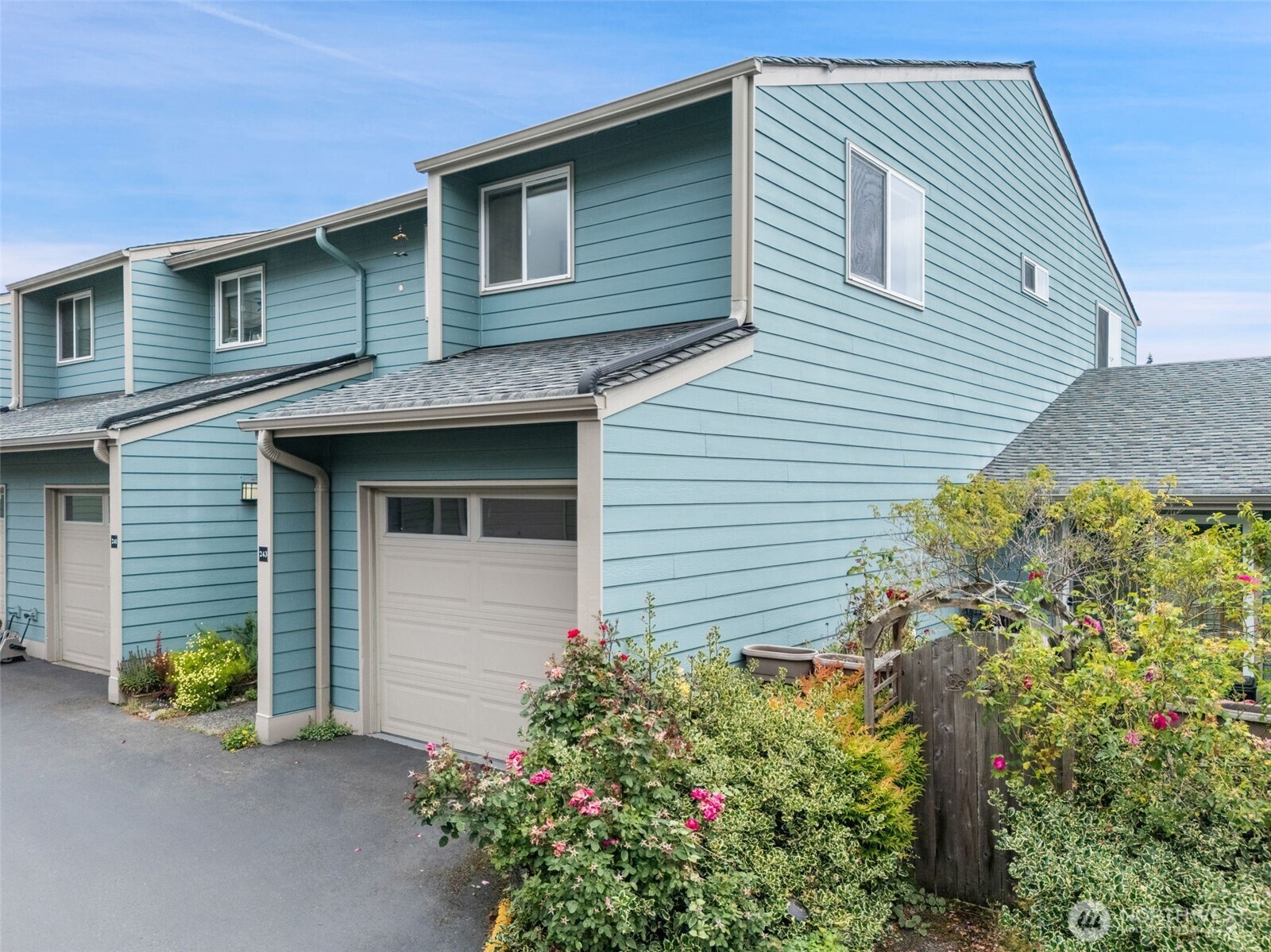 243 Shepard Way NW