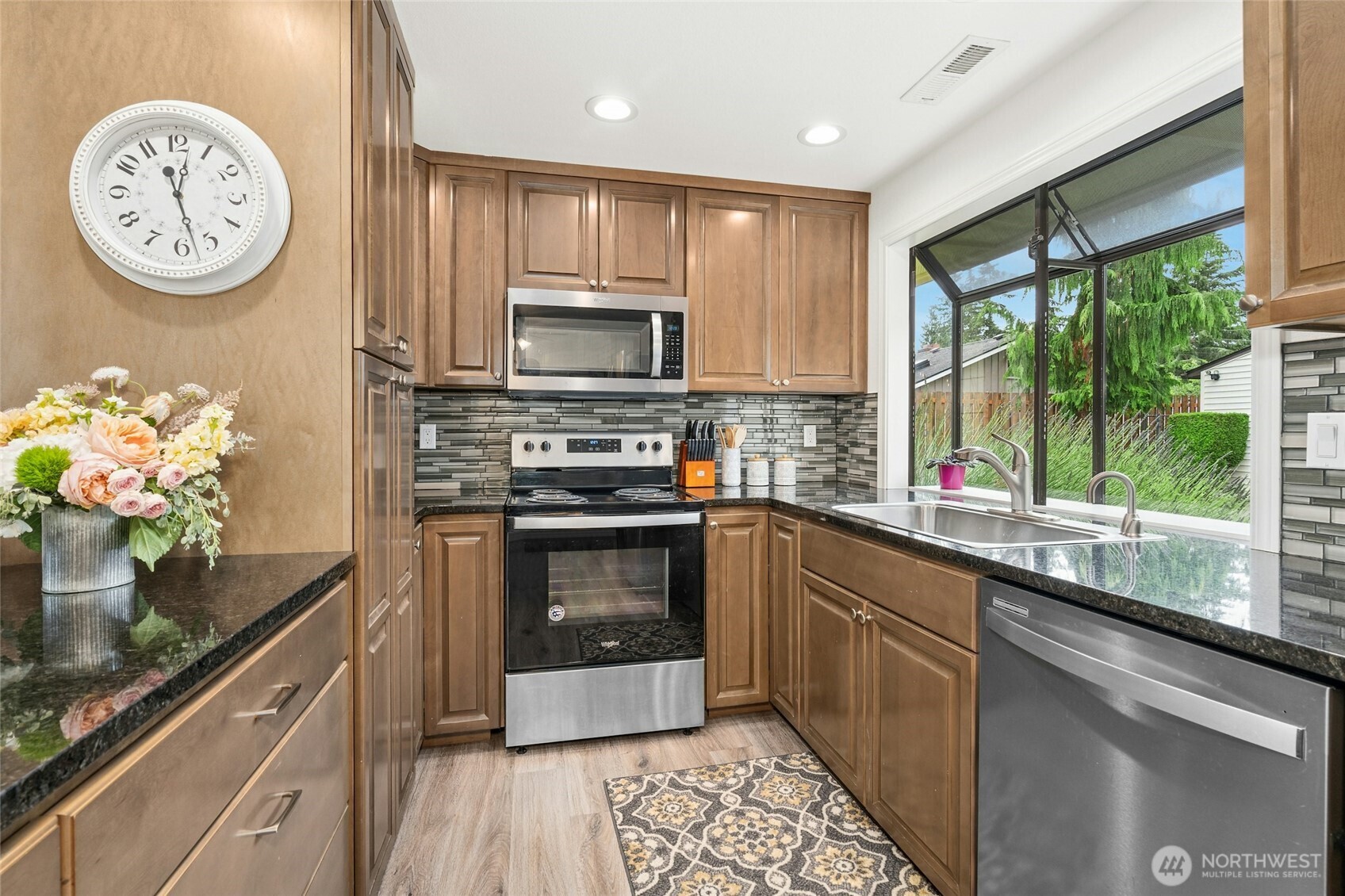 237 S 186th Street