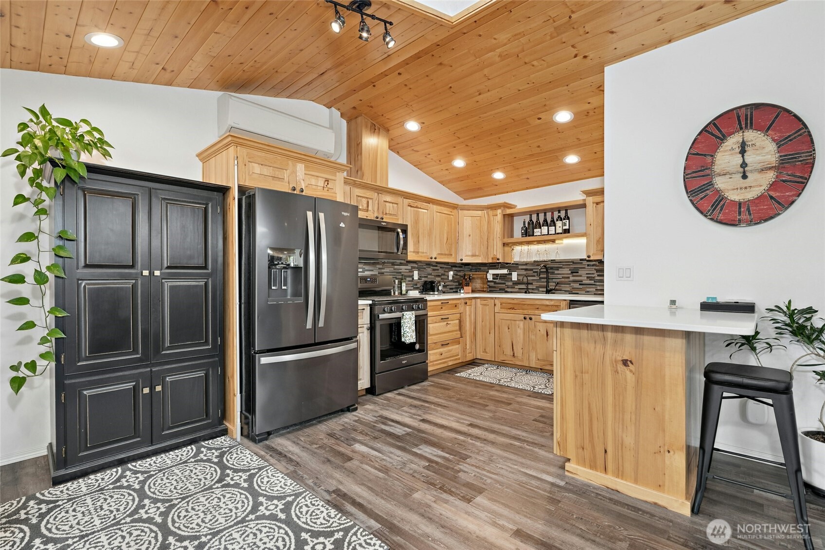 237 S 186th Street
