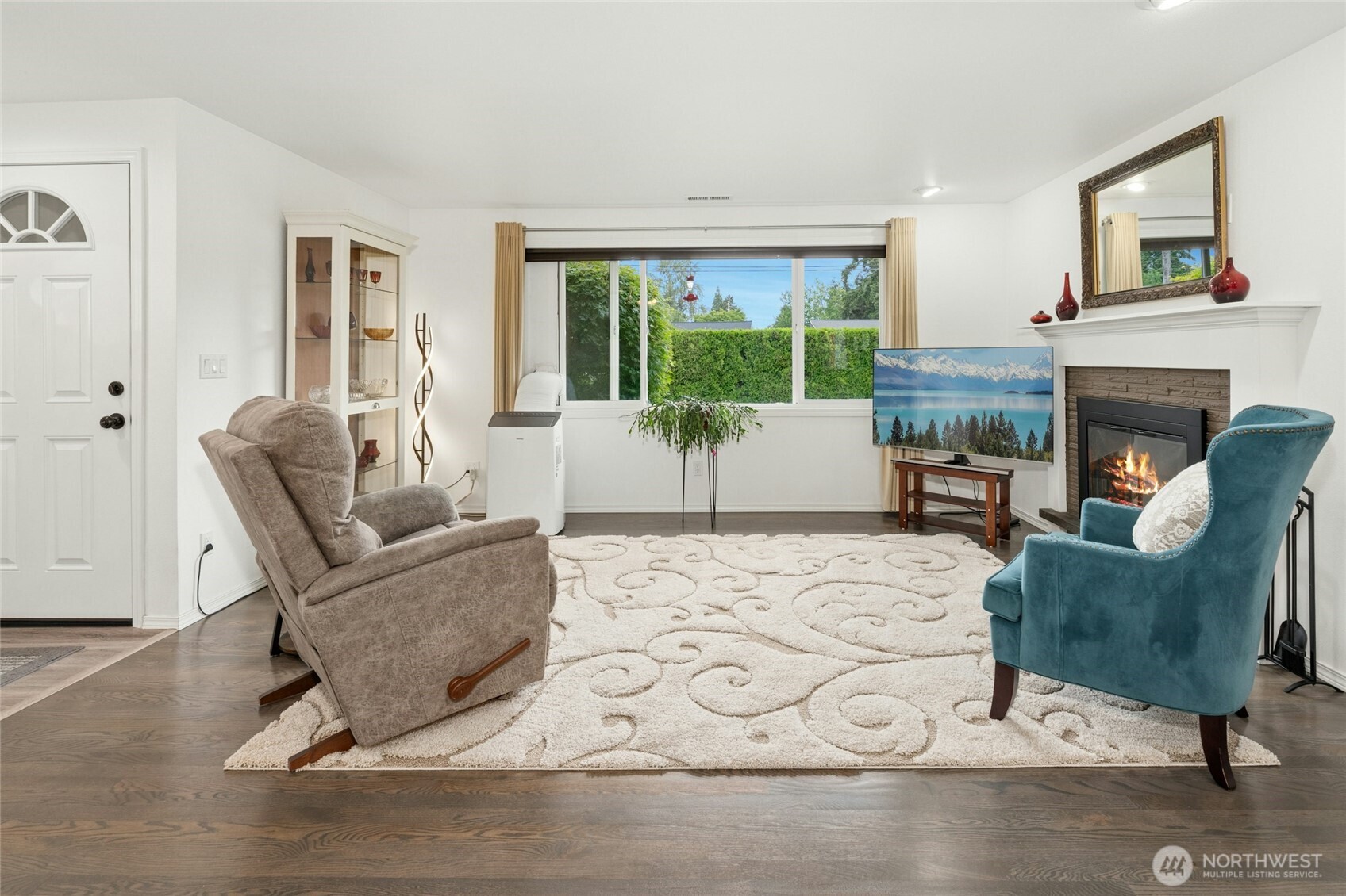 237 S 186th Street