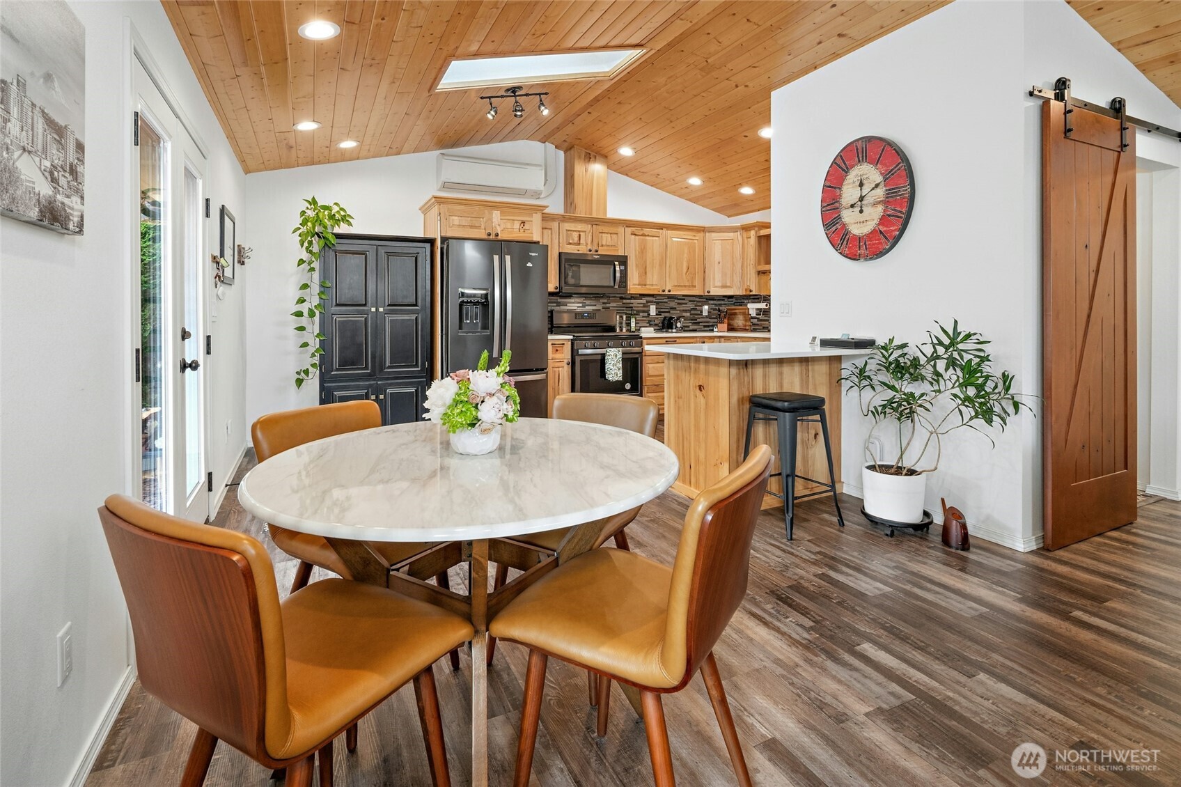 237 S 186th Street