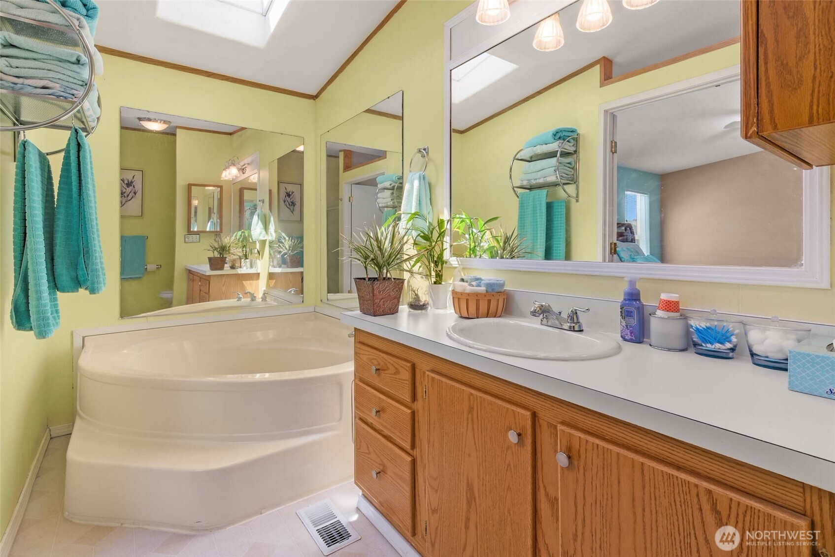 9931 18th Avenue W Unit: 14