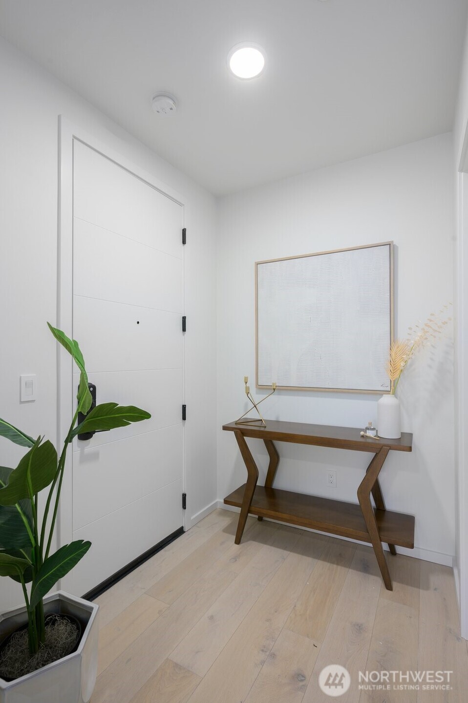 999 110th Avenue NE Unit: 401