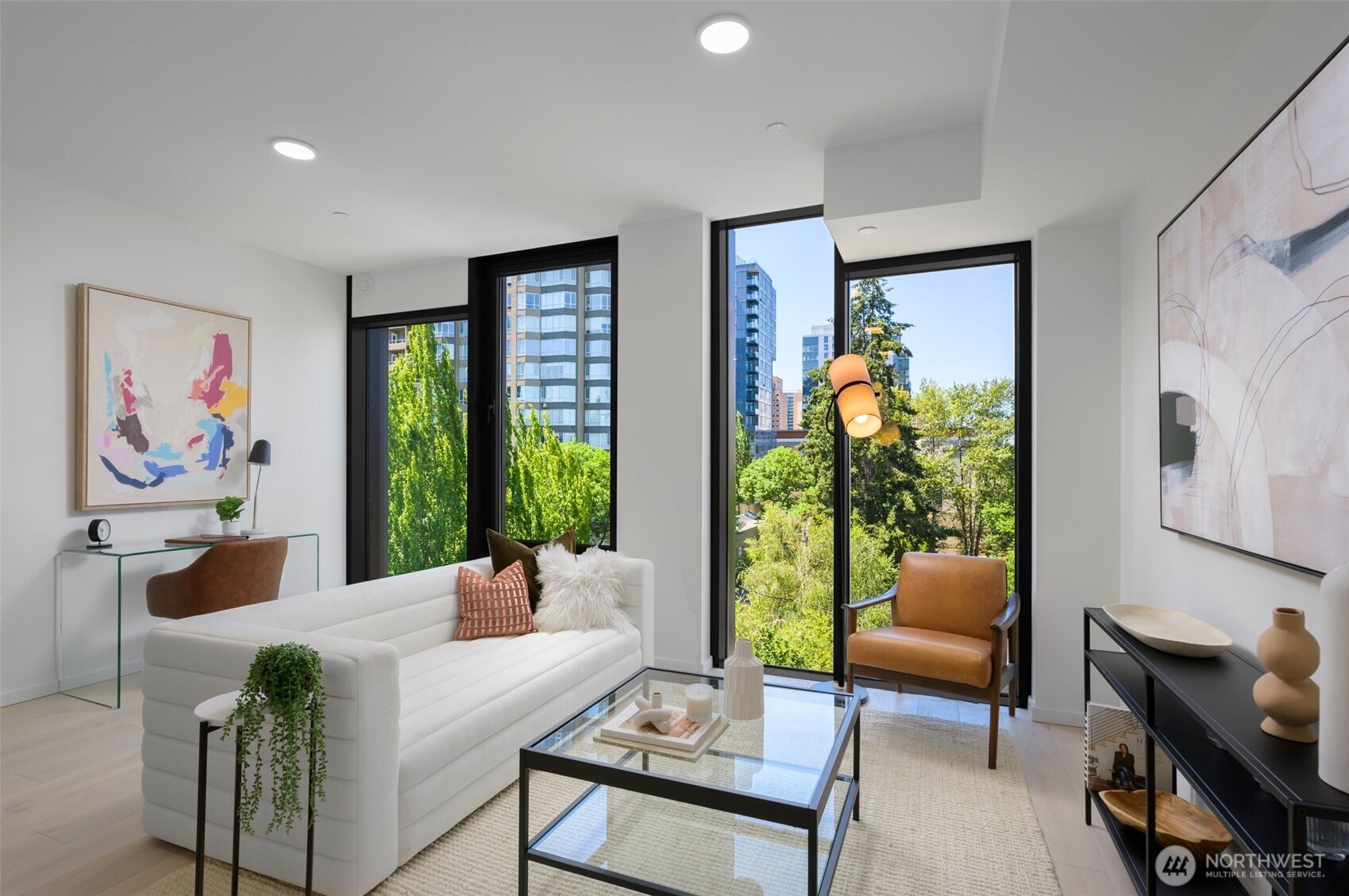 999 110th Avenue NE Unit: 401