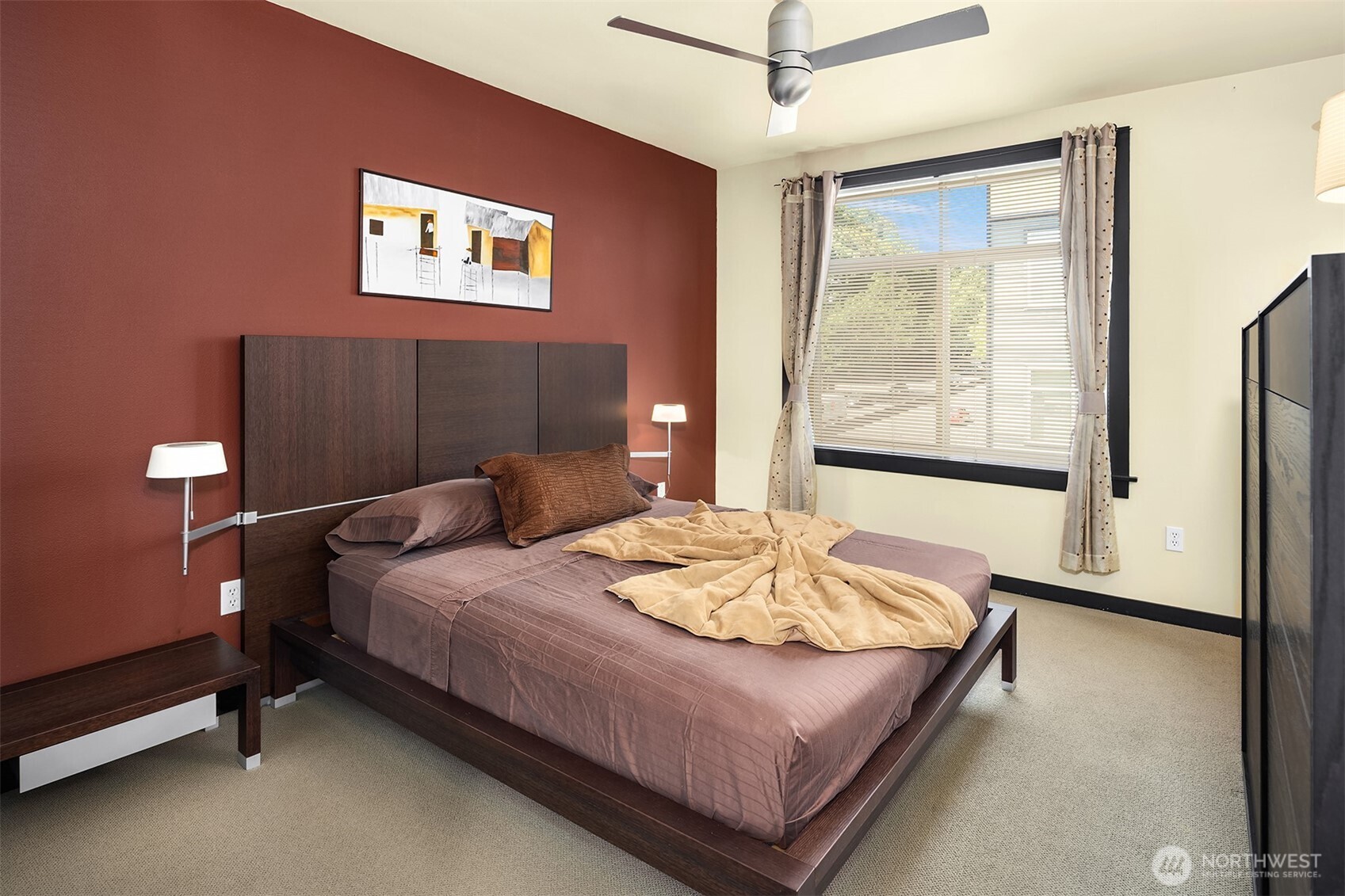 655 Crockett Street Unit: B301