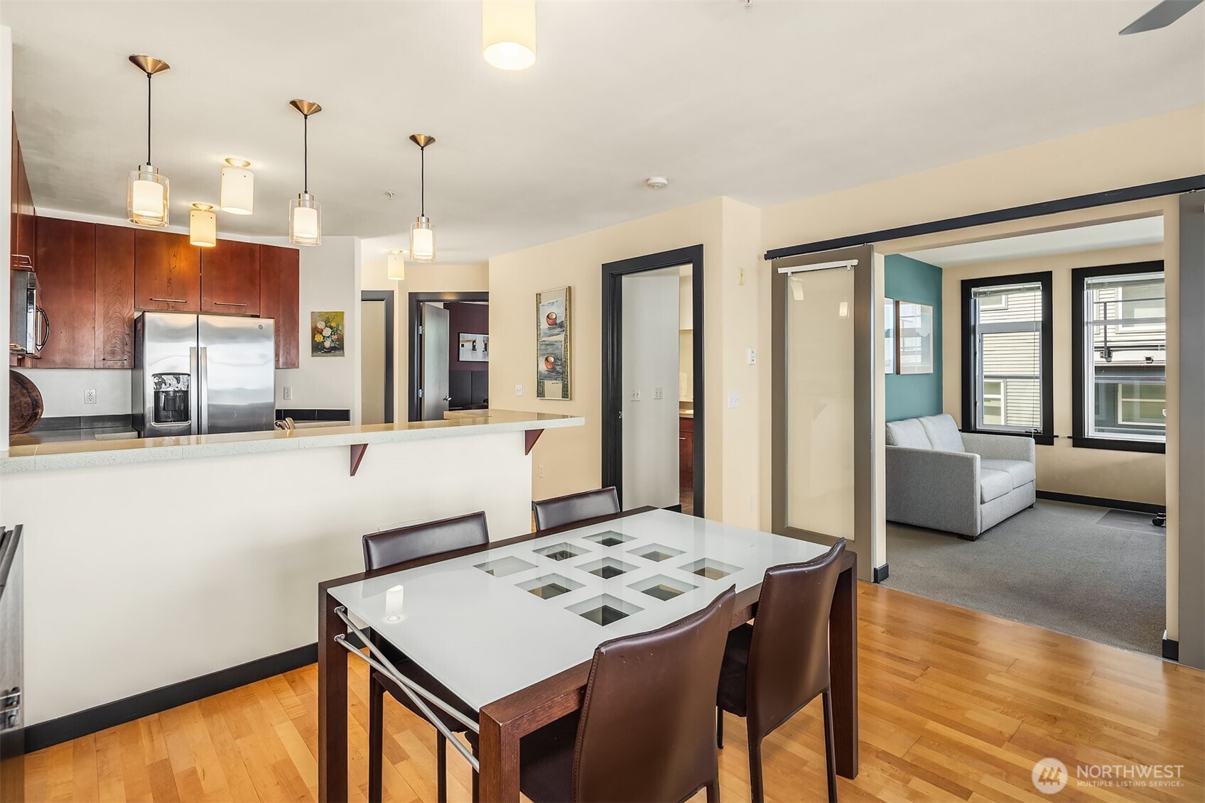 655 Crockett Street Unit: B301