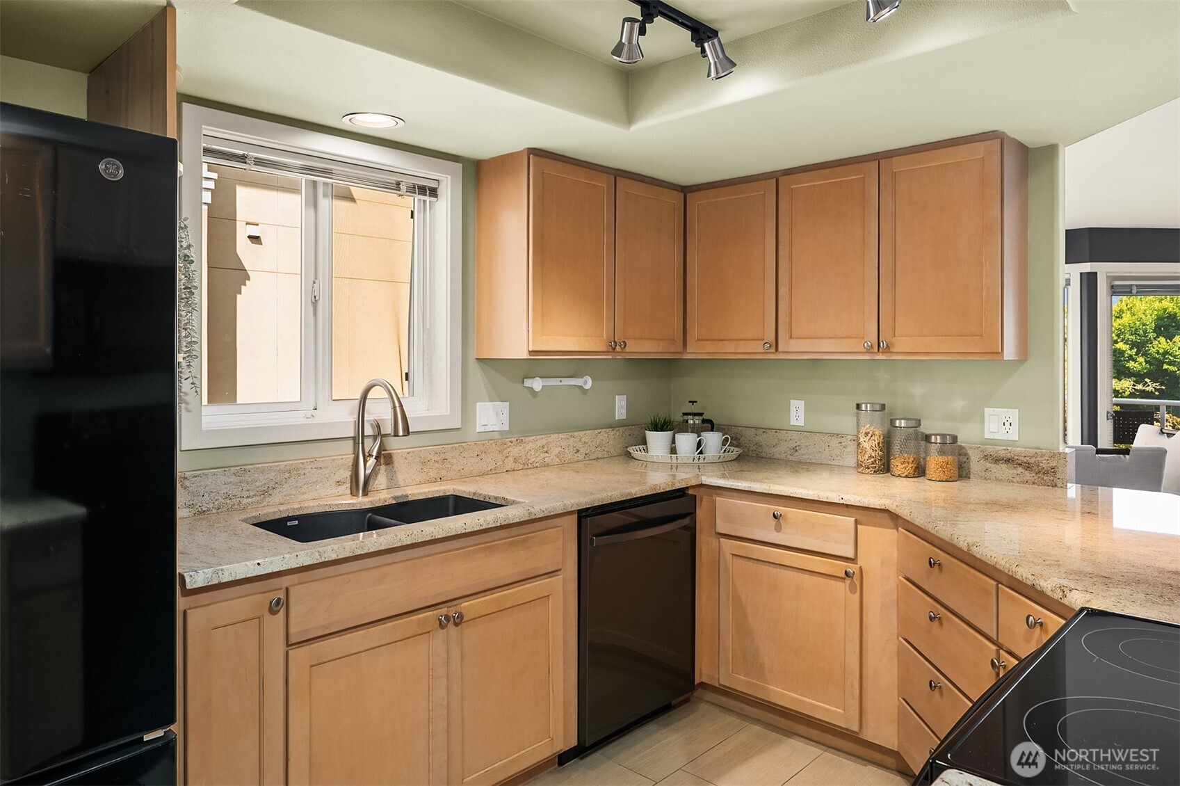 540 Dayton Street Unit: 101