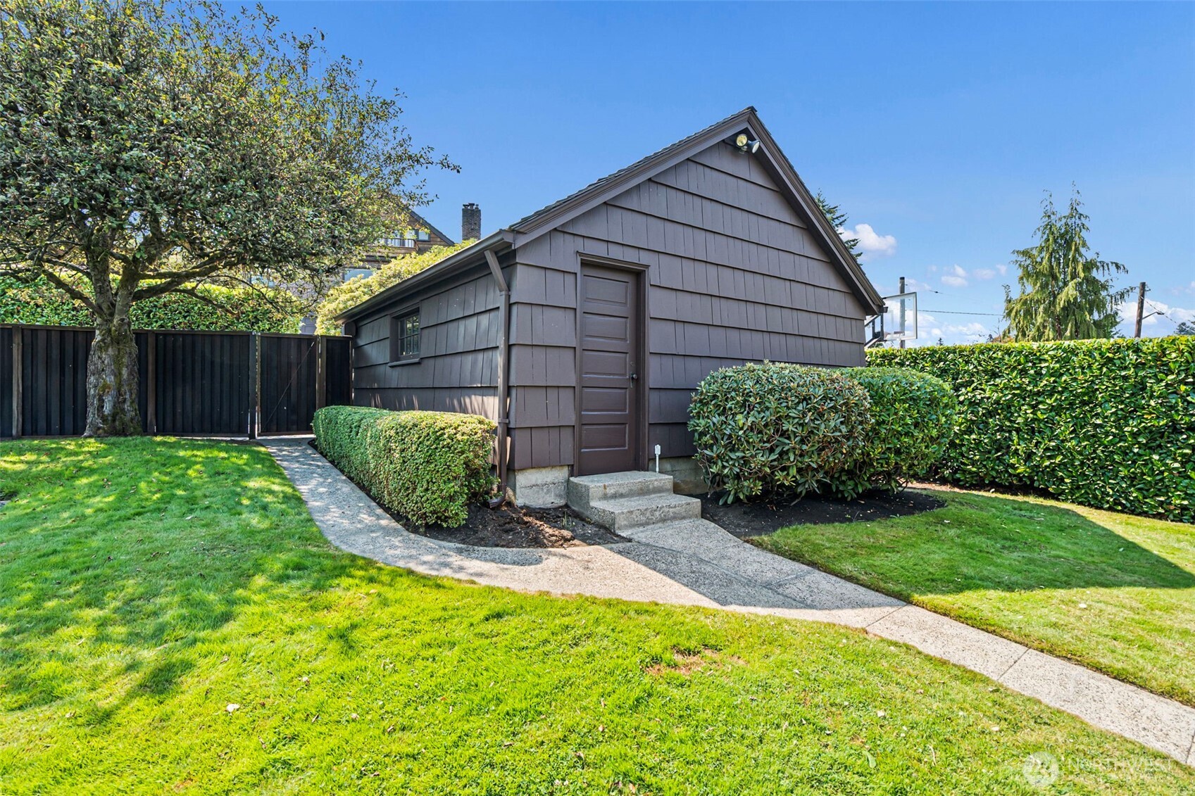 1012 N Park Drive