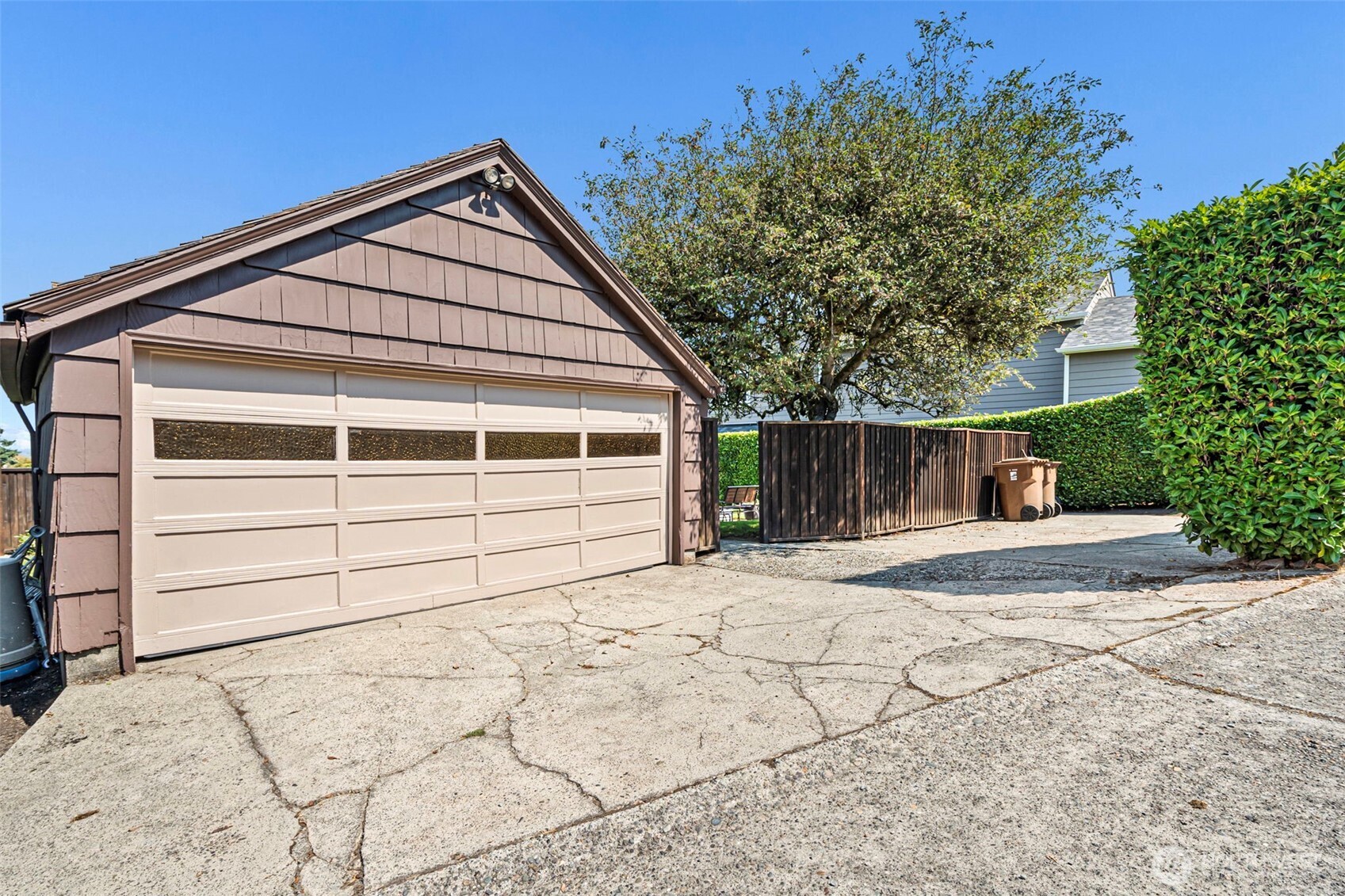 1012 N Park Drive