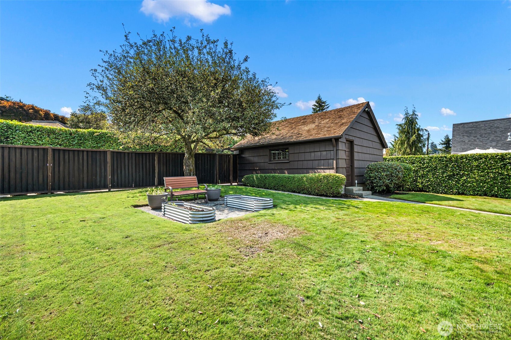 1012 N Park Drive