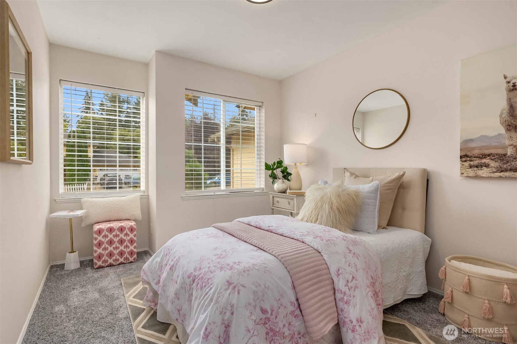 2914 NE Winesap Court