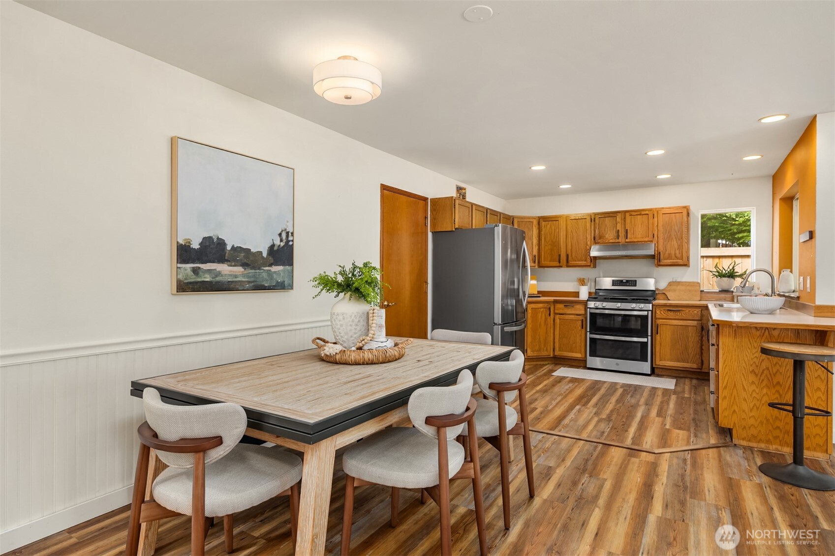 2914 NE Winesap Court