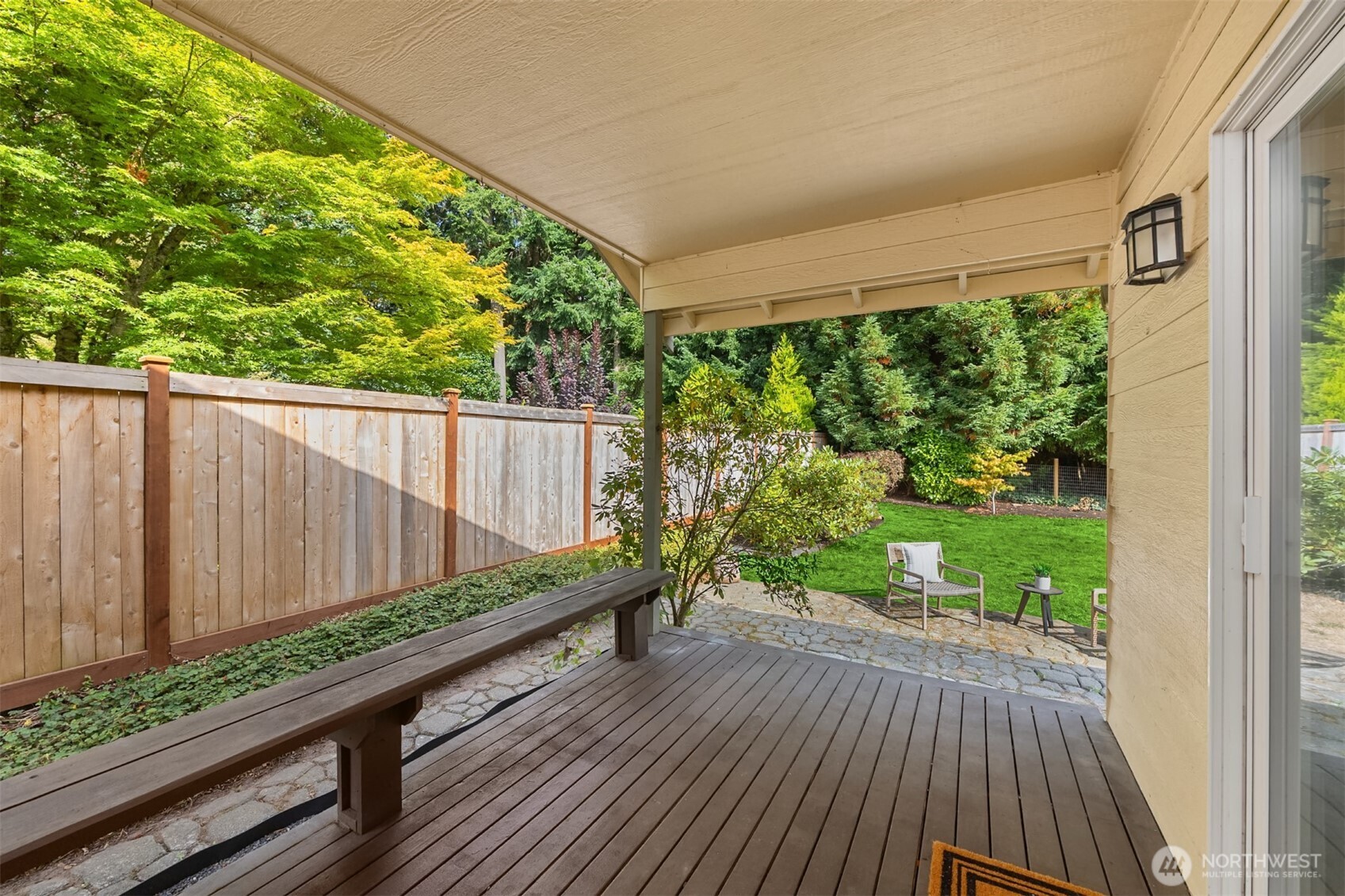 2914 NE Winesap Court