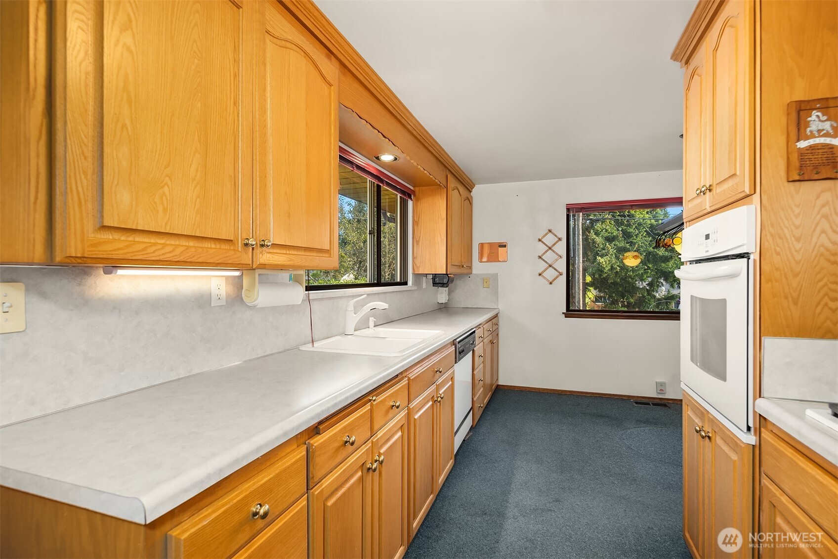 8619 Maple Lane