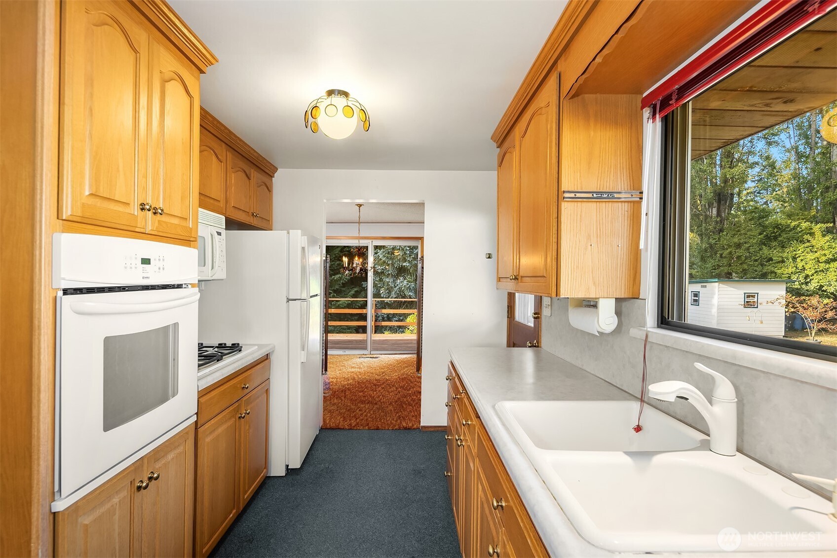 8619 Maple Lane