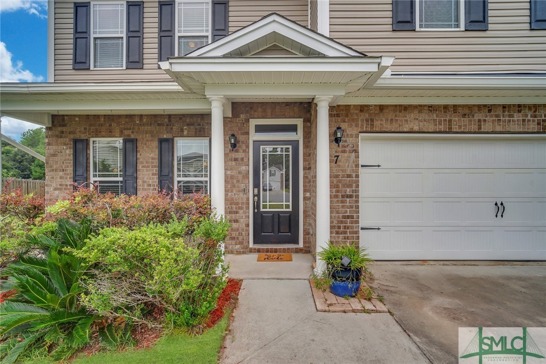 7 Rolling Springs Lane