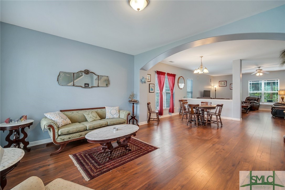 7 Rolling Springs Lane