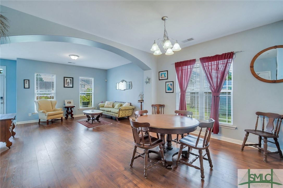 7 Rolling Springs Lane
