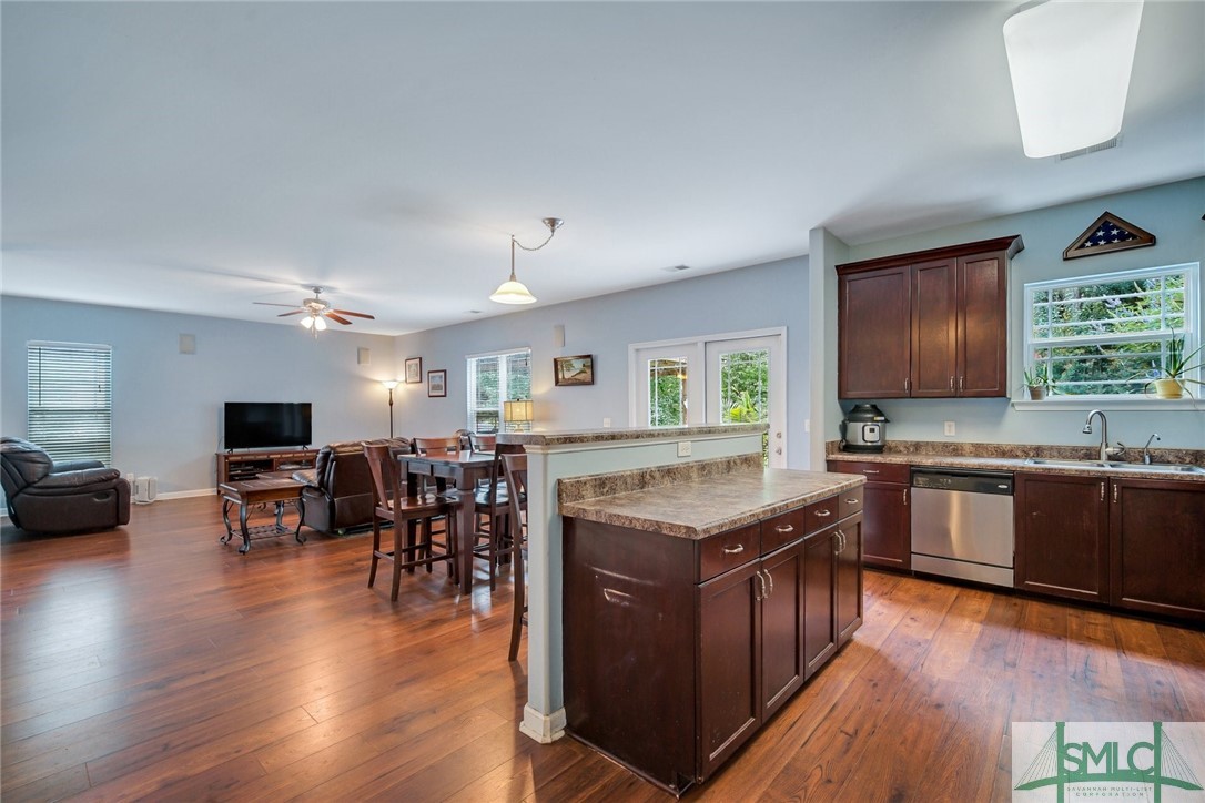7 Rolling Springs Lane