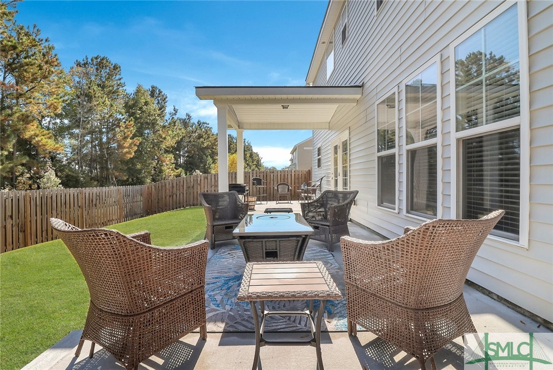 256 Willow Point Circle