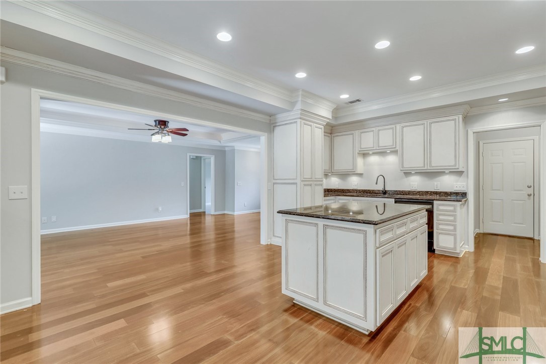 16 Cove Court