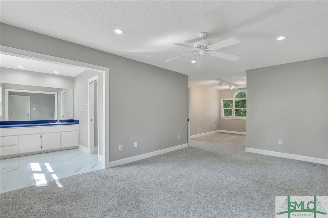 102 N Marsh Road