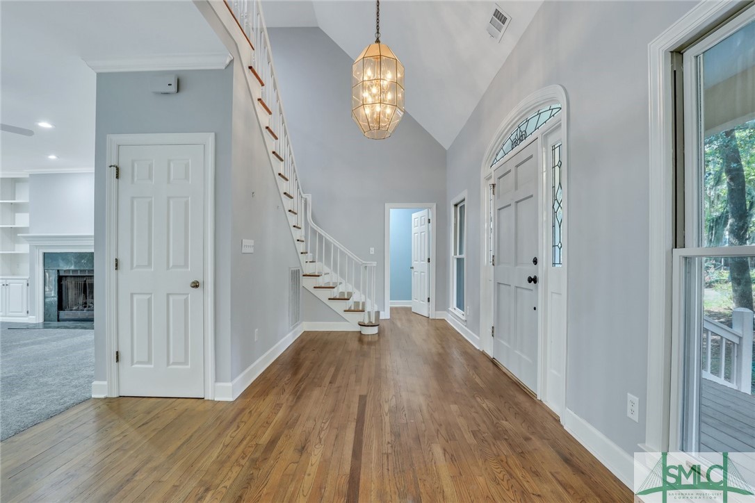 102 N Marsh Road