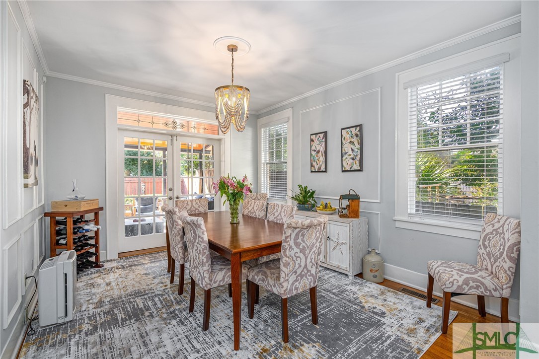 131 E 49th Street