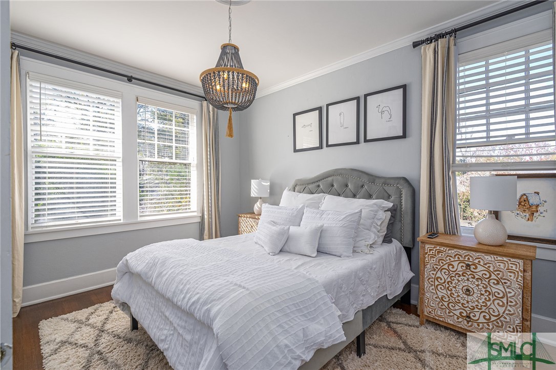 131 E 49th Street