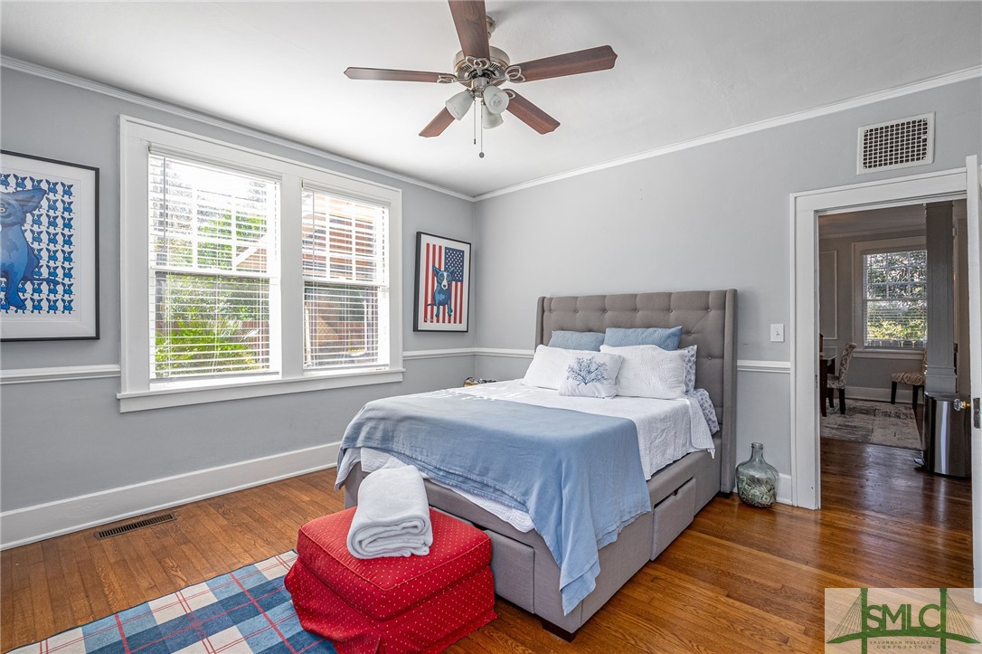 131 E 49th Street