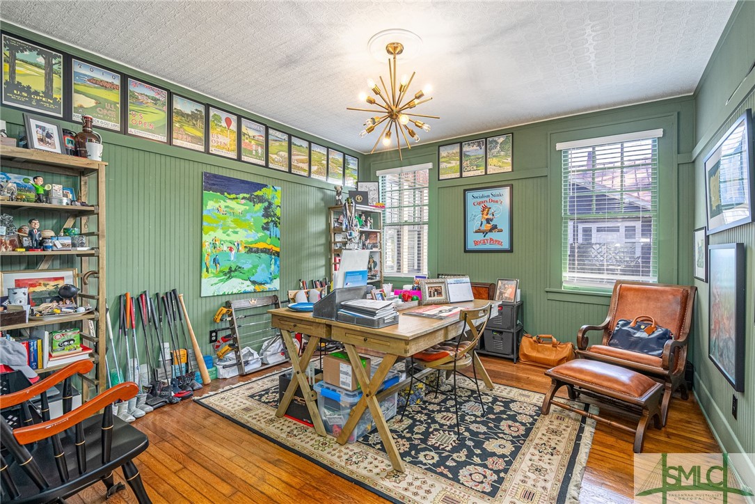 131 E 49th Street