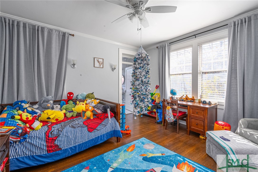 131 E 49th Street
