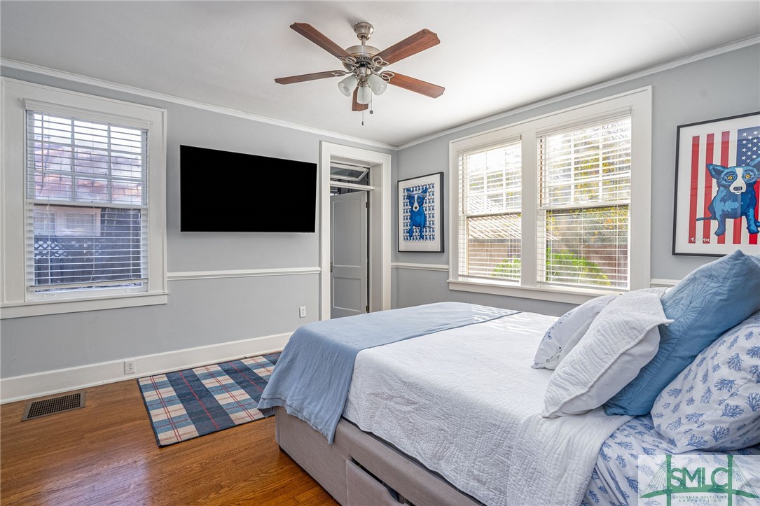 131 E 49th Street