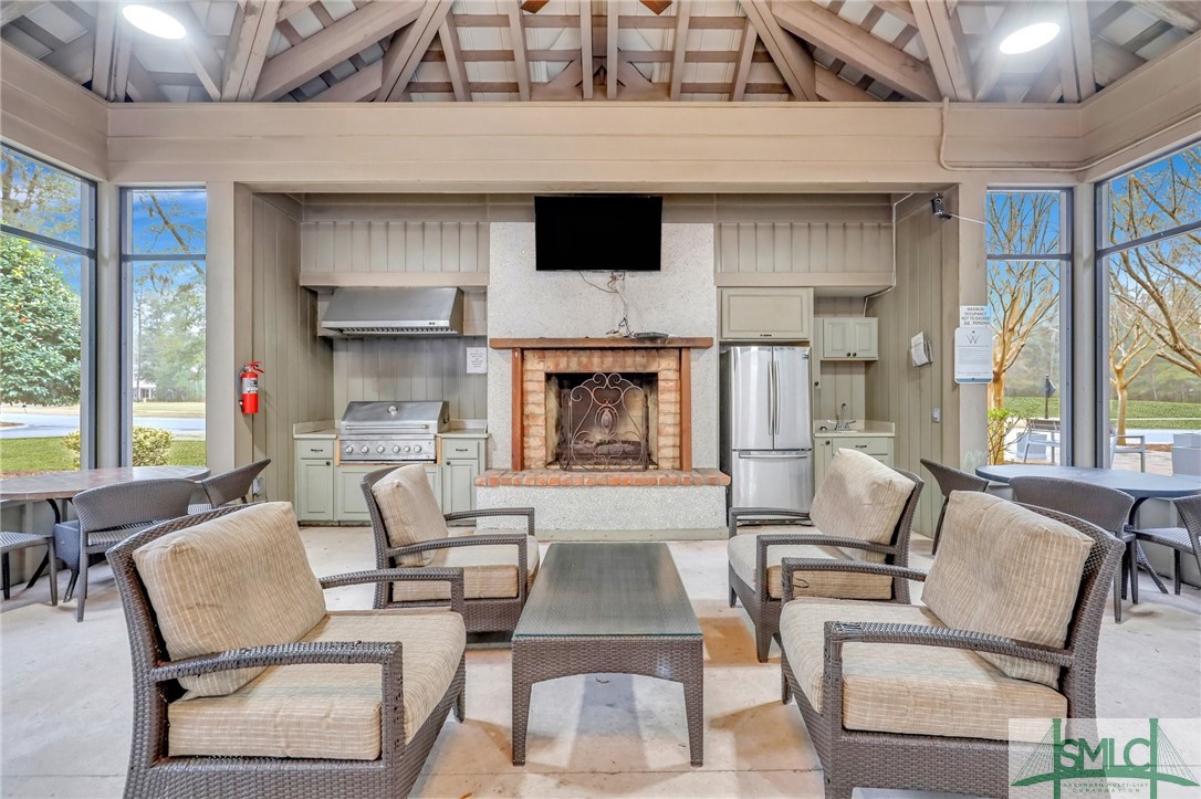 252 Mandeville Drive