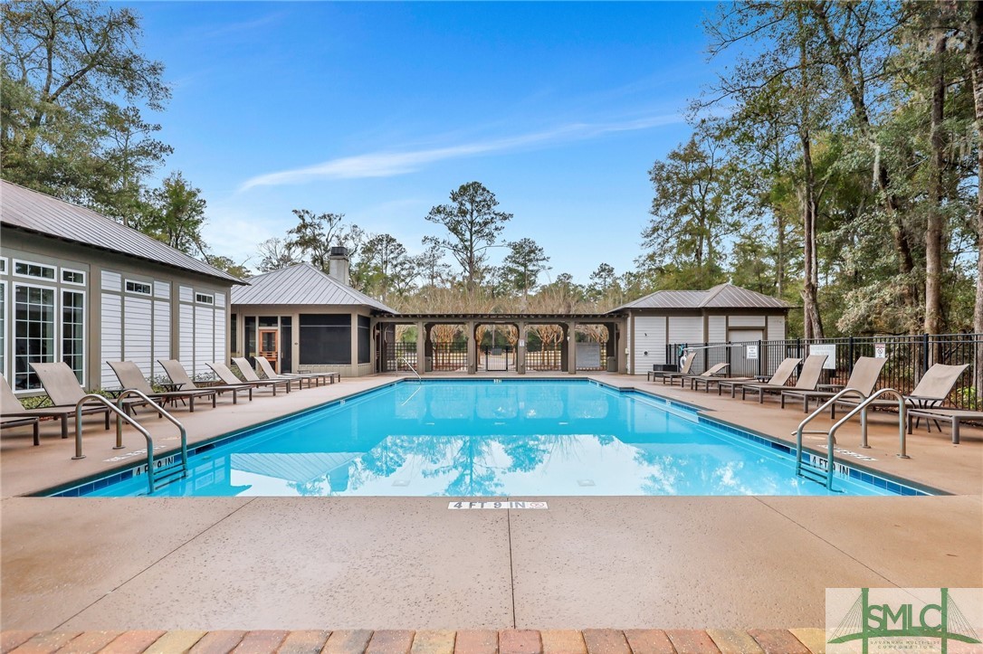 252 Mandeville Drive
