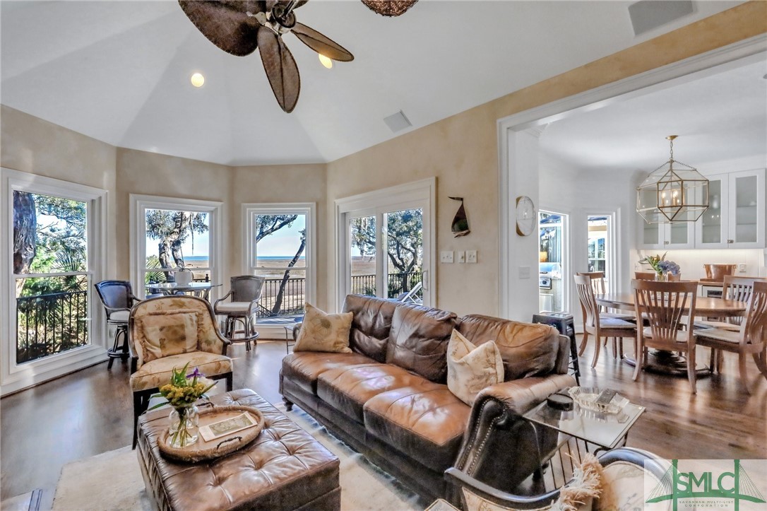 7 Breckenridge Lane