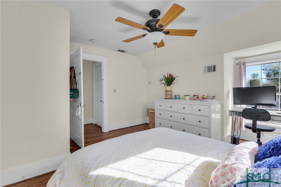 336 E 56th Street