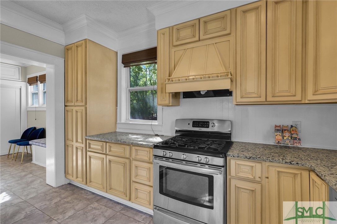 336 E 56th Street