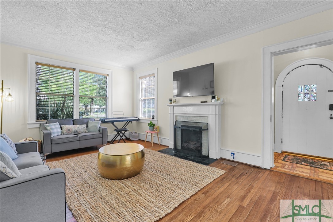 336 E 56th Street