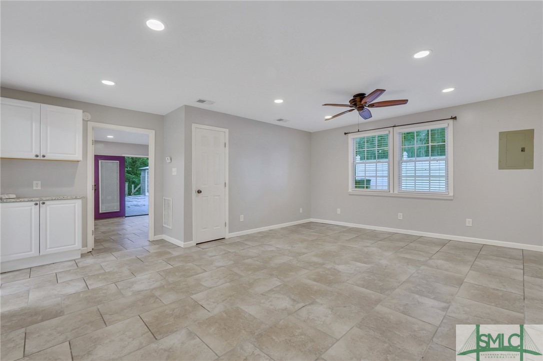 6 Harlan Drive