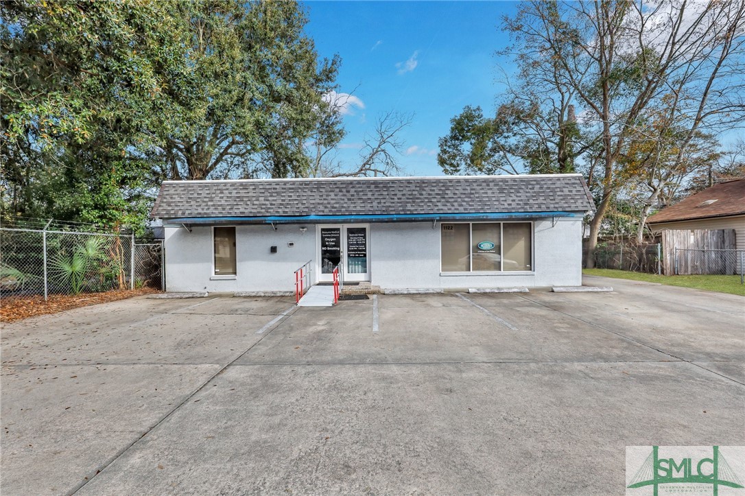 1122 E 72nd Street